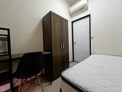 Simsville (D14), Condominium #471622781